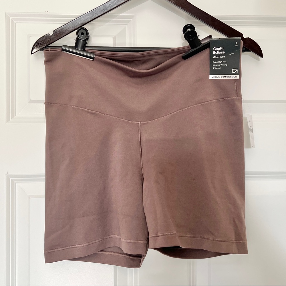 GapFIT exercise shorts, size large TALL